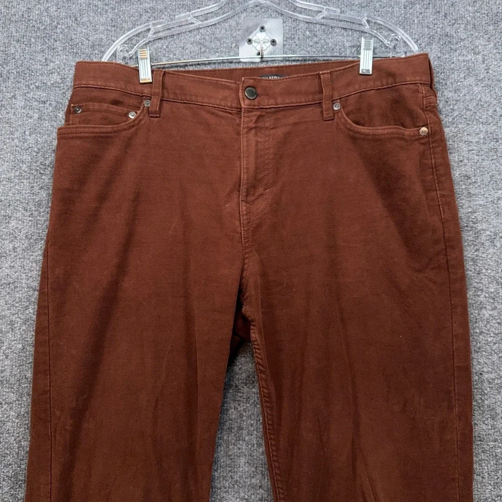 Banana Republic Traveler Pants Mens 35x34 Brown Slim Fit Chino Corded Velvet
